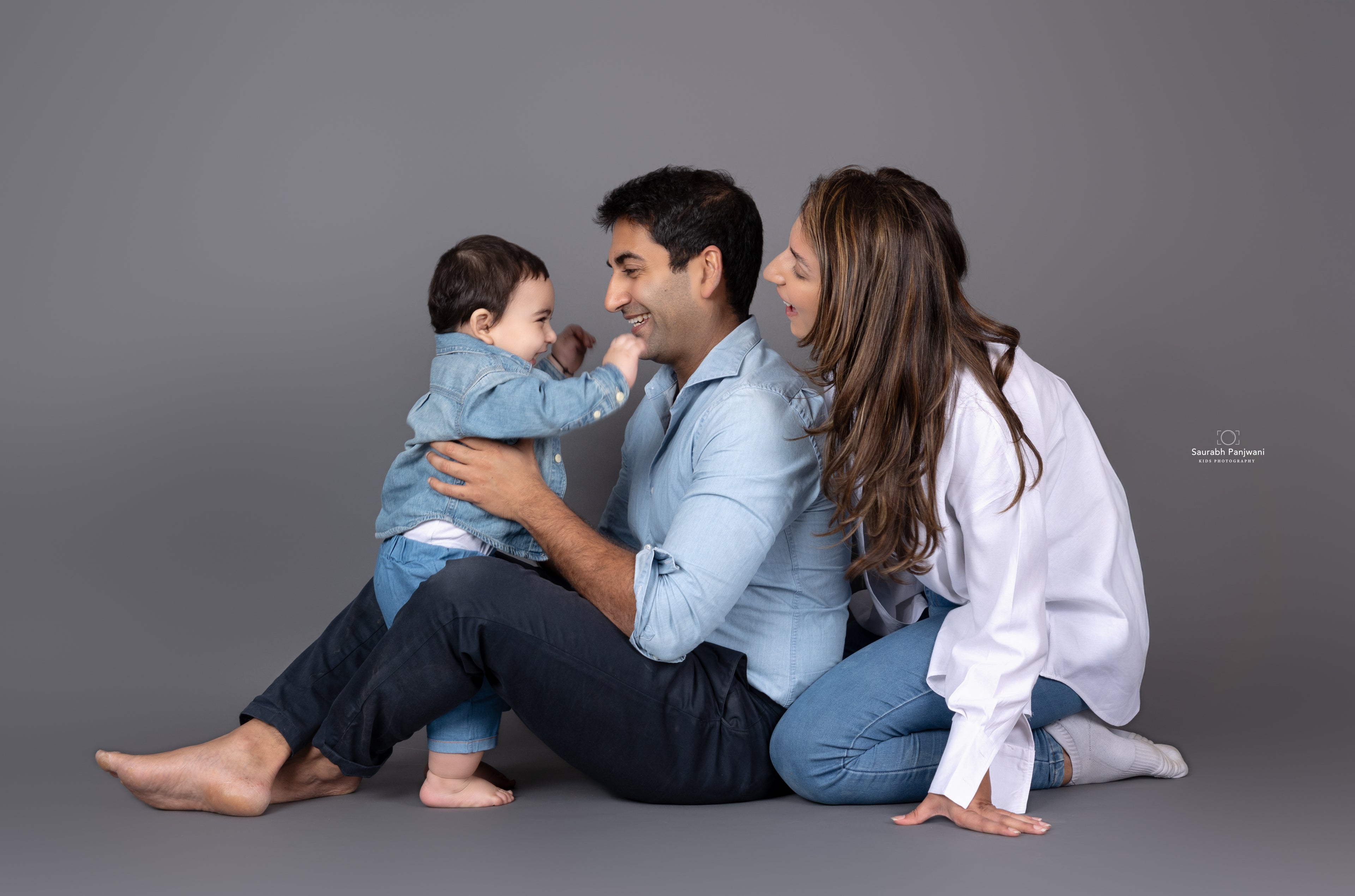 Family Session (Indoor)